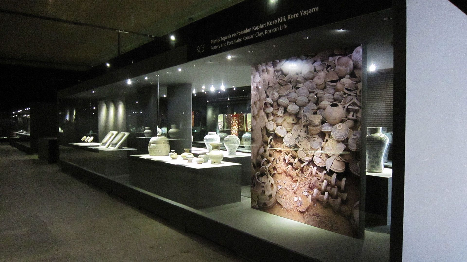 ismail Hamdi Gurler -The Grace - Korean Exhibition - Topkapi palace - The Imperial House